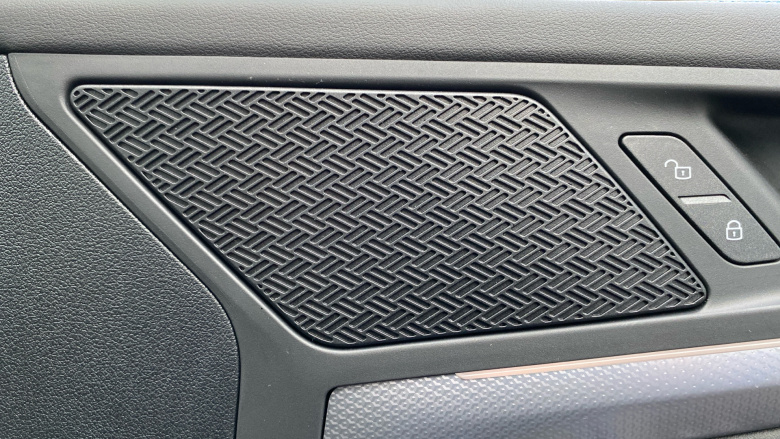 BMW 2 Series 220i MHT M Sport 5dr DCT Petrol Hatchback